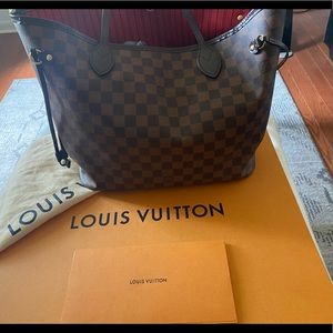Louis Vuitton Neverfull MM